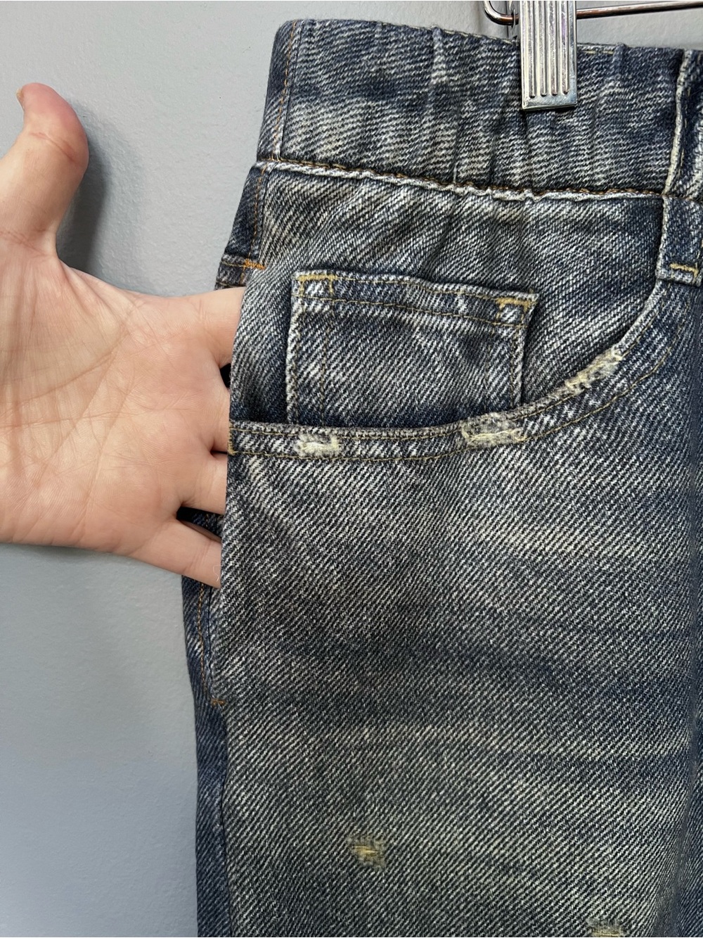 Halara Viral Sweatpants Jeans - Picture 3 of 5